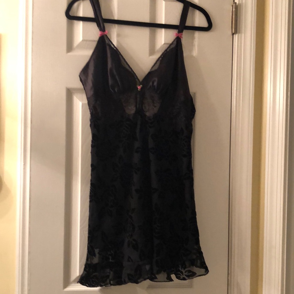 Betsey Johnson Black lace intimates w frills pink  ribbons  medium size